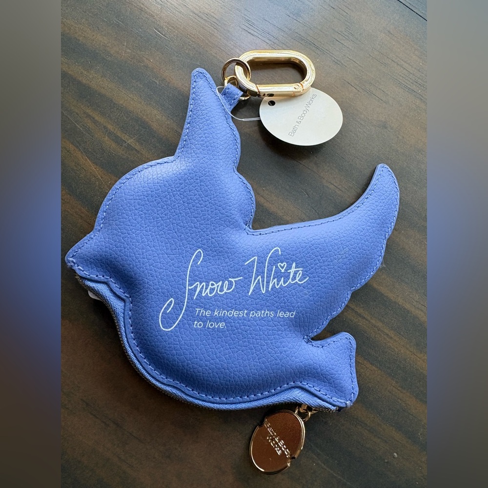 Bath and Body Works Blue Bird Coin Purse -Disney Snow White🔥 New with tags! - Picture 13 of 16